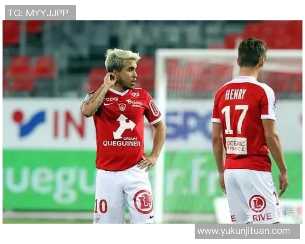 布雷斯特与南锡激战正酣谁能在这场较量中笑到最后